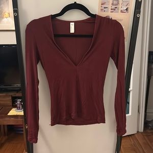 Ribbed deep red deep v neck American Apparel top size S